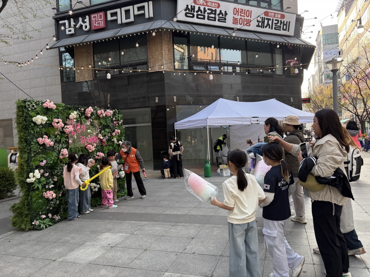 2025 한내천 봄꽃축제 (3).jpg